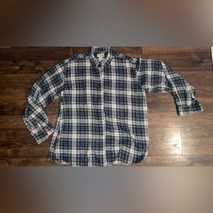 Men’s XL L.L. Bean Flannel shirt.